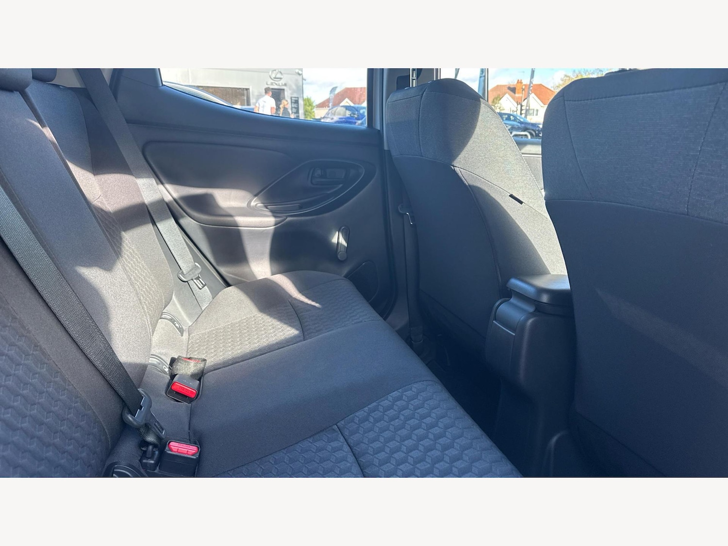 Used Toyota Yaris 2023 for sale - 76473711: Photo 14