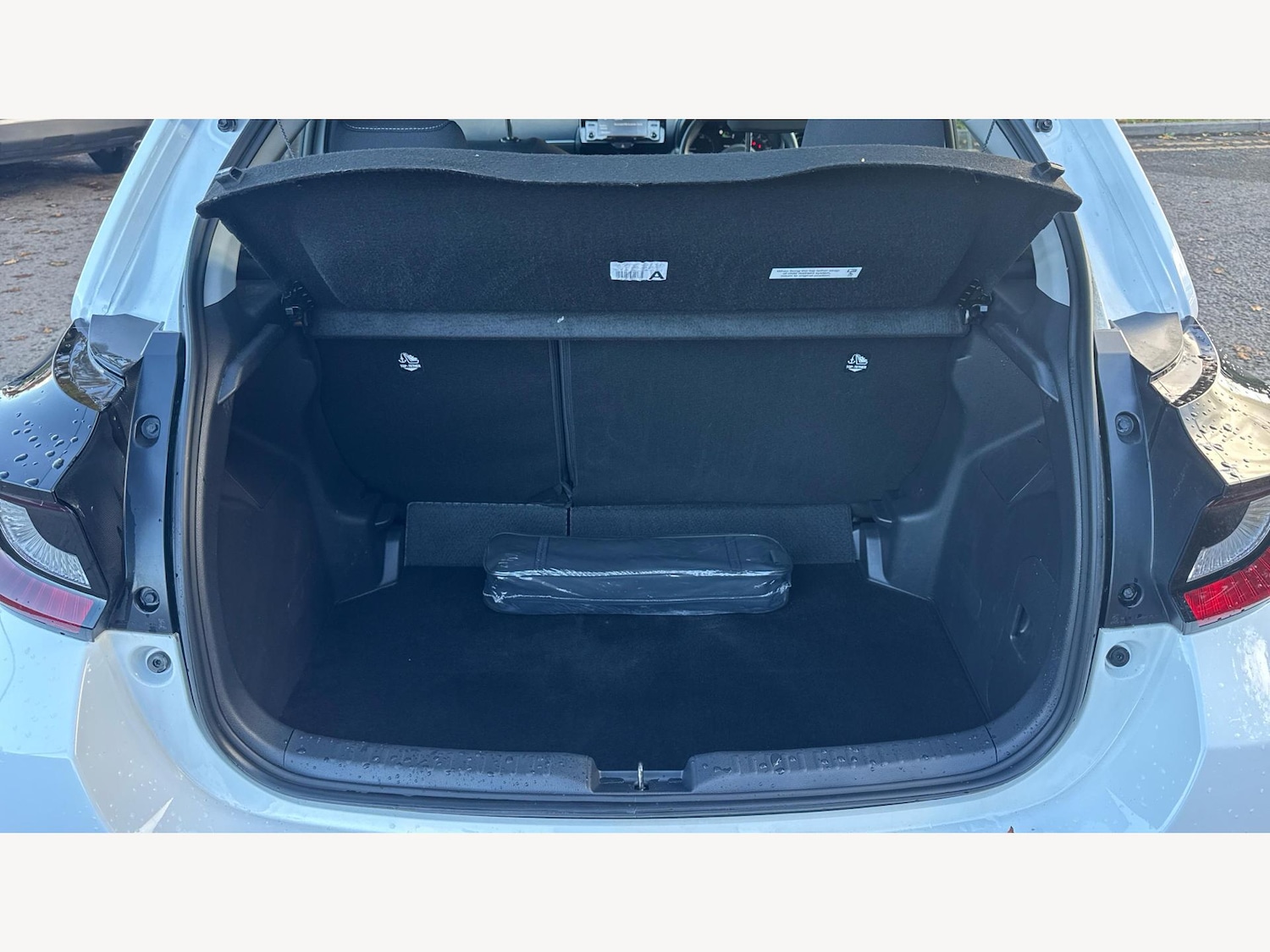 Used Toyota Yaris 2023 for sale - 76473711: Photo 16