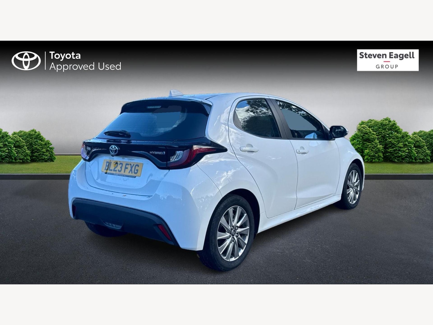 Used Toyota Yaris 2023 for sale - 76473711: Photo 2