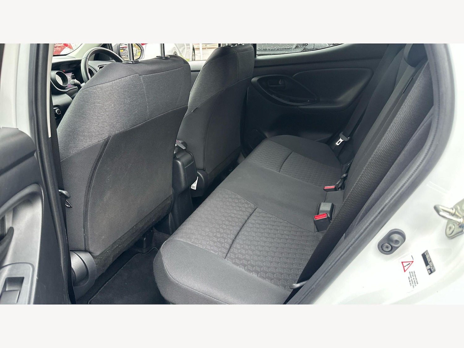 Used Toyota Yaris 2023 for sale - 78062600: Photo 15