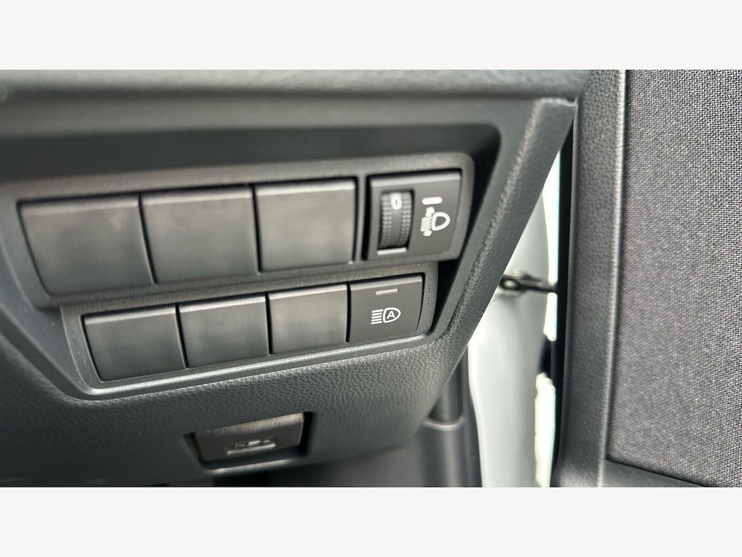 Used Toyota Yaris 2023 for sale - 78062600: Photo 28