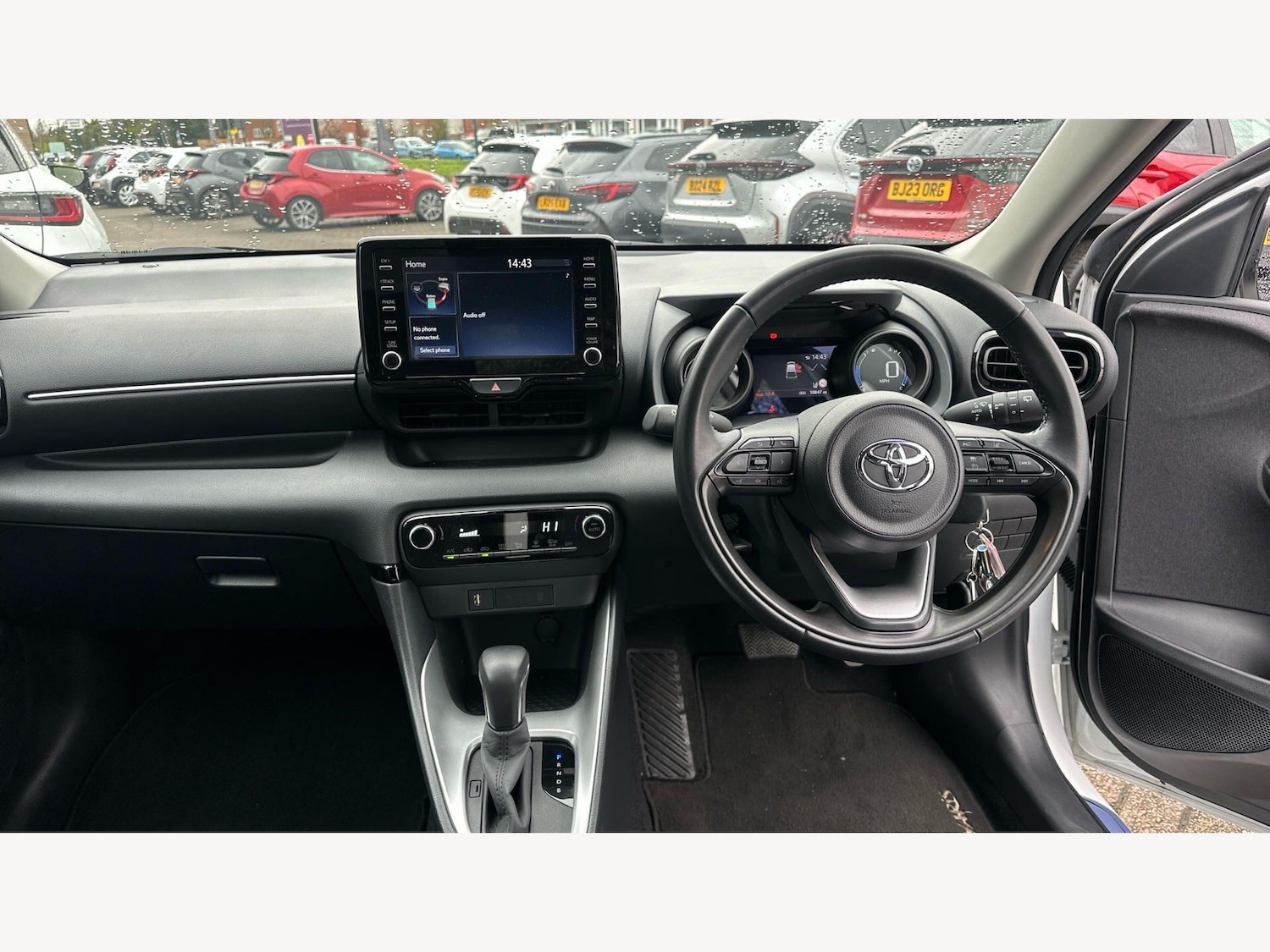 Used Toyota Yaris 2023 for sale - 78062600: Photo 7