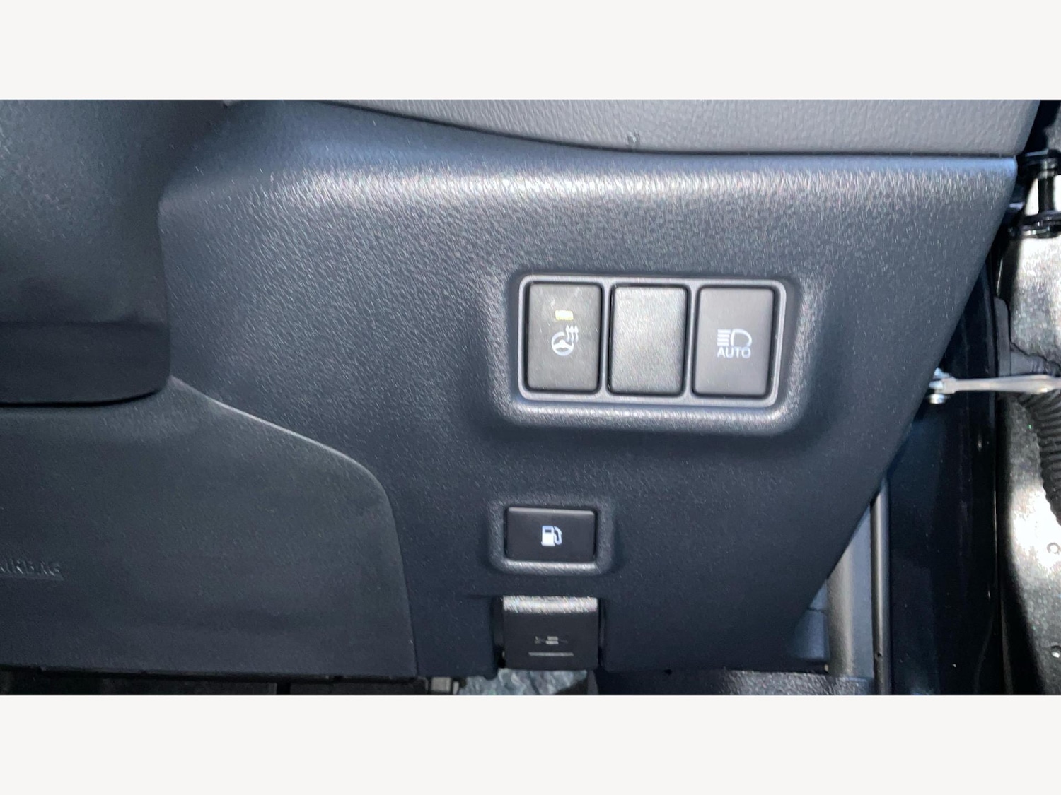 Used Toyota C-HR 2023 for sale - 77163182: Photo 23