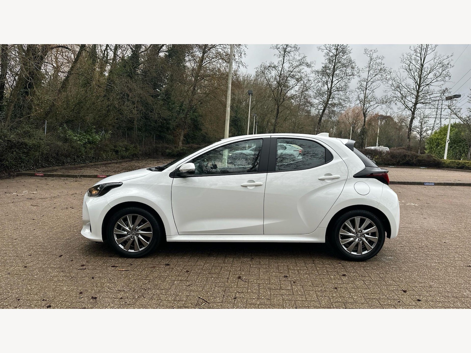 Used Toyota Yaris for sale - 77625704: Photo 19