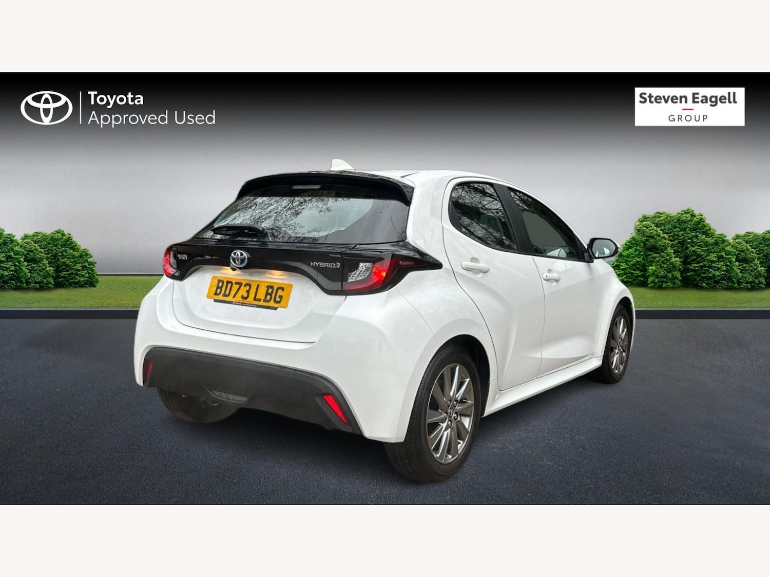 Used Toyota Yaris for sale - 77625704: Photo 2