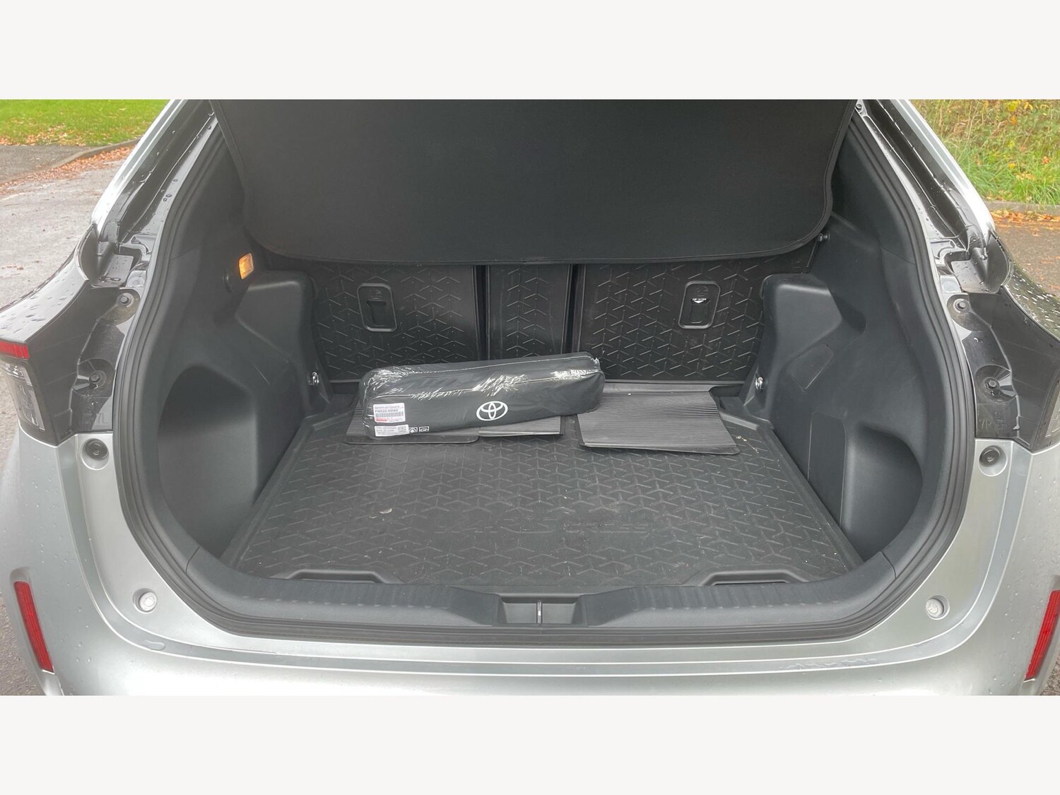 Used Toyota Yaris Cross 2024 for sale - 76377233: Photo 16