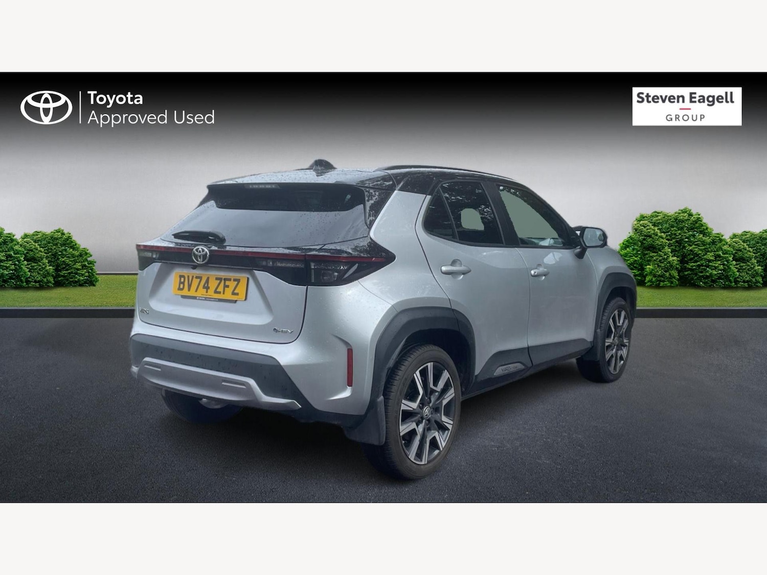 Used Toyota Yaris Cross 2024 for sale - 76377233: Photo 2