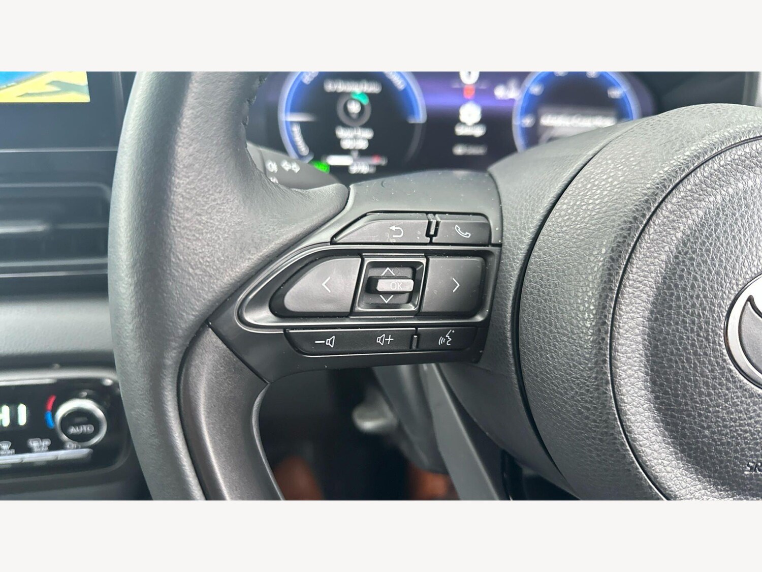 Used Toyota Yaris for sale - 77753674: Photo 25