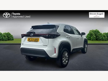 Used Toyota Yaris Cross 2023 for sale - 78585573: Photo