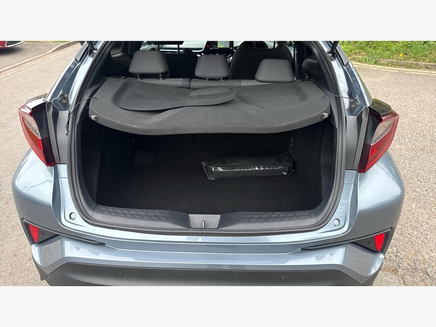 Used Toyota C-HR 2021 for sale - 78220157: Photo 15