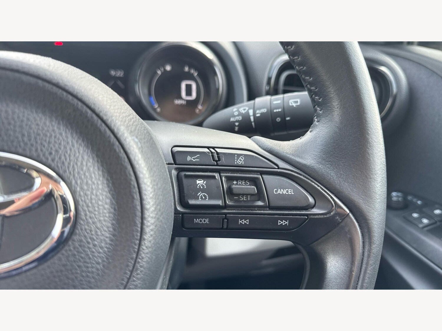 Used Toyota Yaris 2023 for sale - 78033871: Photo 25