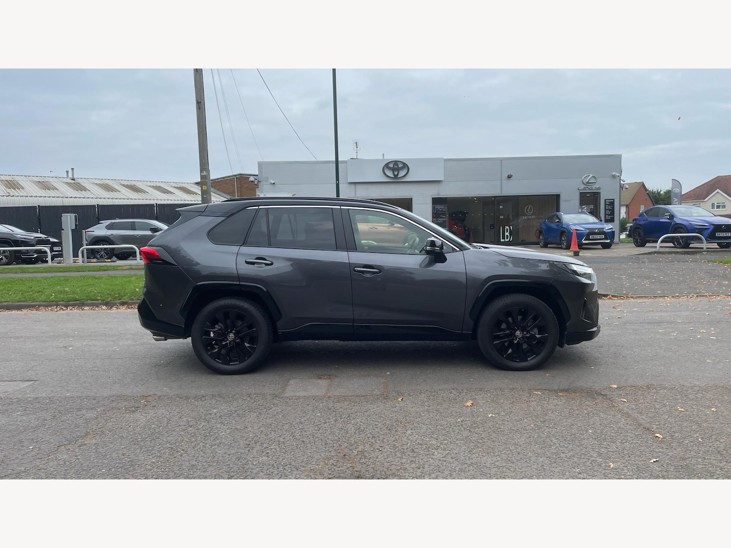 Used Toyota RAV4 2022 for sale - 76855879: Photo 18