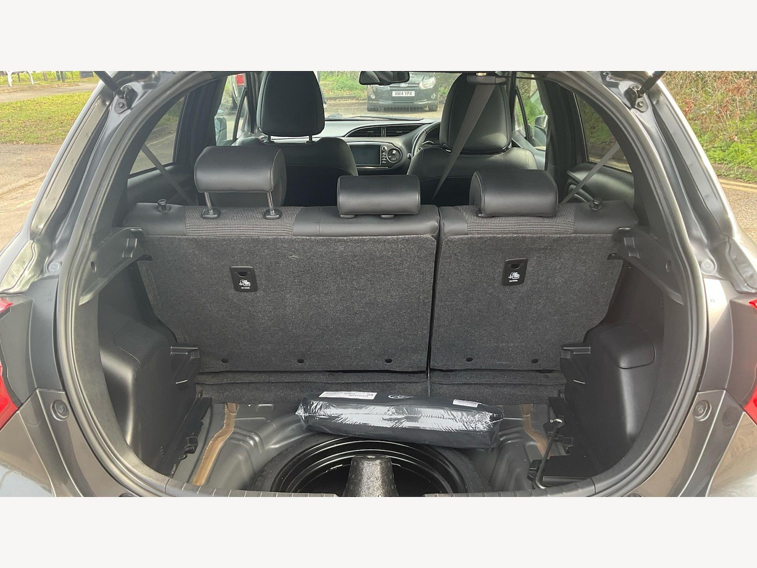 Used Toyota Yaris 2019 for sale - 78034120: Photo 16