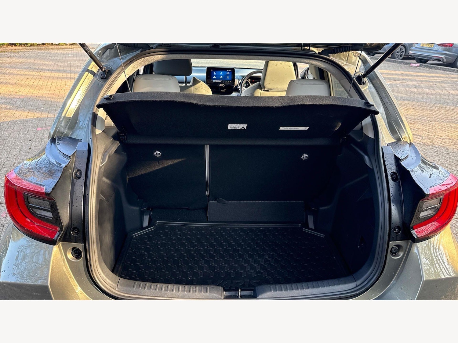 Used Toyota Yaris for sale - 77753982: Photo 16