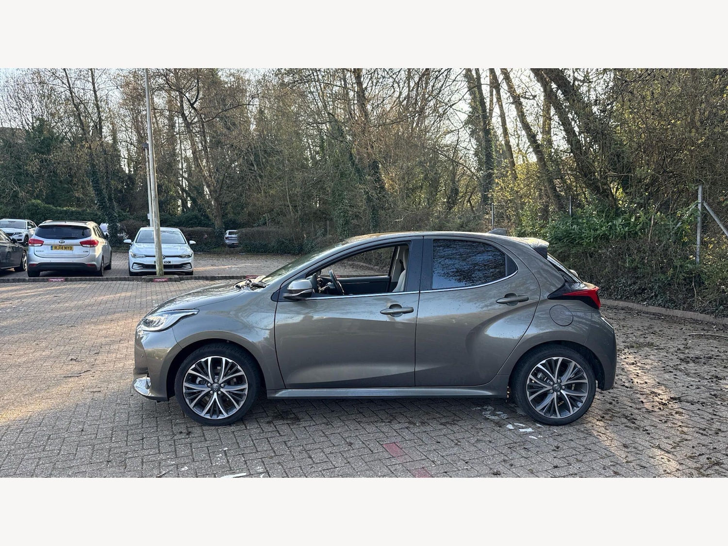 Used Toyota Yaris for sale - 77753982: Photo 19