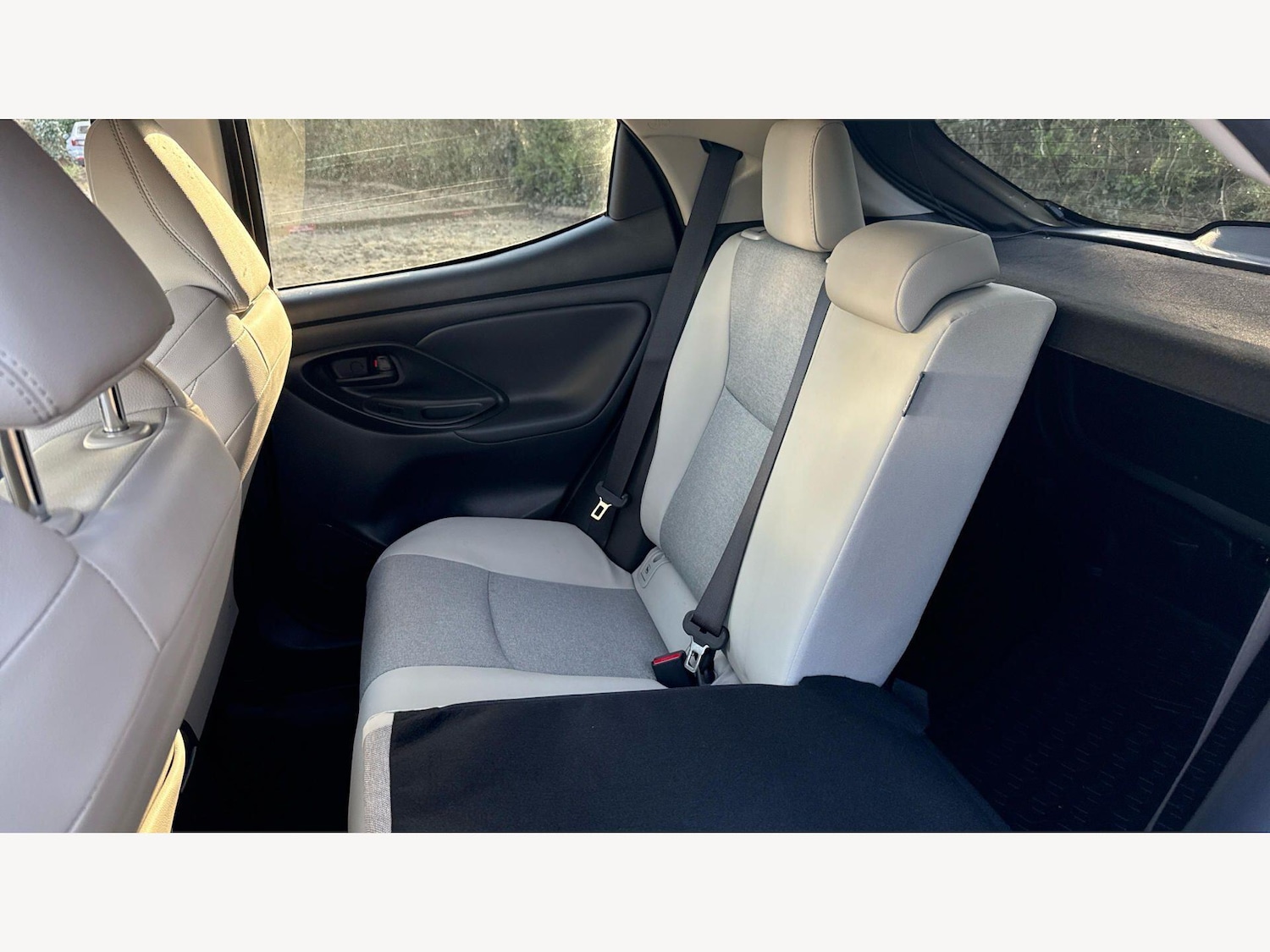 Used Toyota Yaris for sale - 77753982: Photo 22