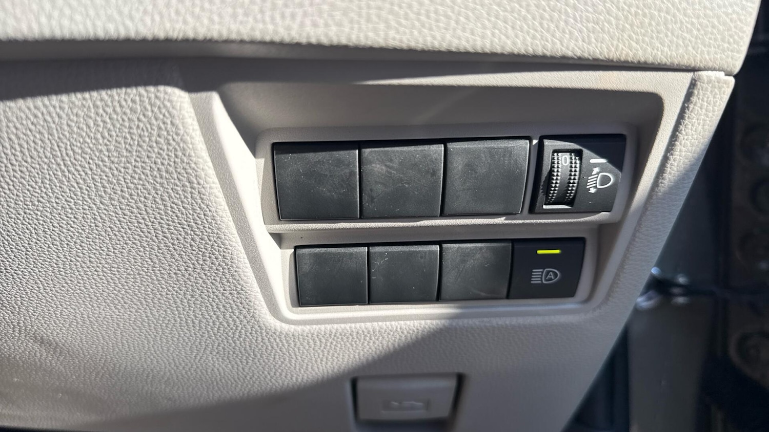 Used Toyota Yaris for sale - 77753982: Photo 33