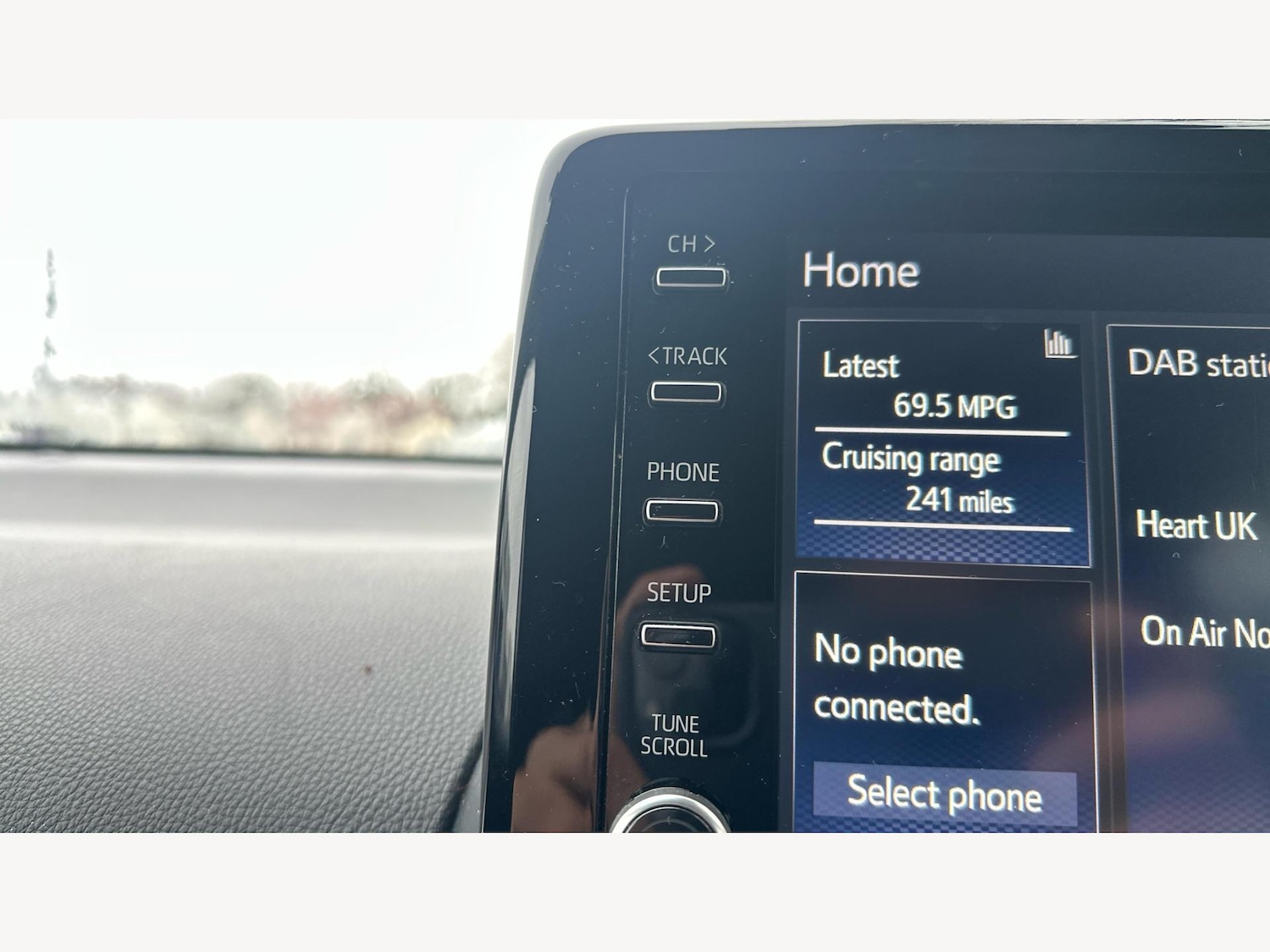 Used Toyota Yaris for sale - 77808280: Photo 25