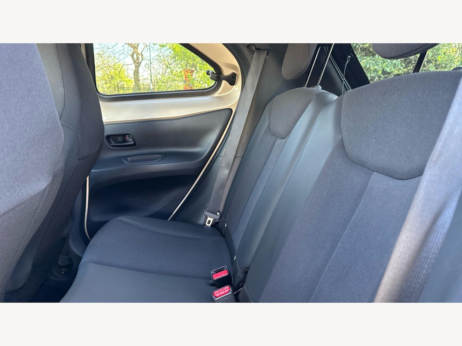 Used Toyota Aygo X 2024 for sale - 78204932: Photo 17