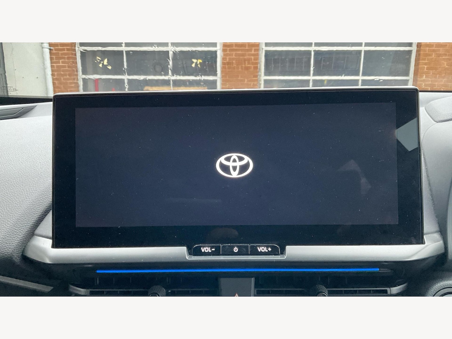 Used Toyota C-HR 2024 for sale - 77097579: Photo 9