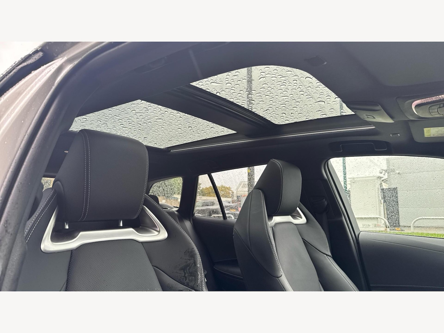 Used Toyota Corolla 2025 for sale - 76175520: Photo 34