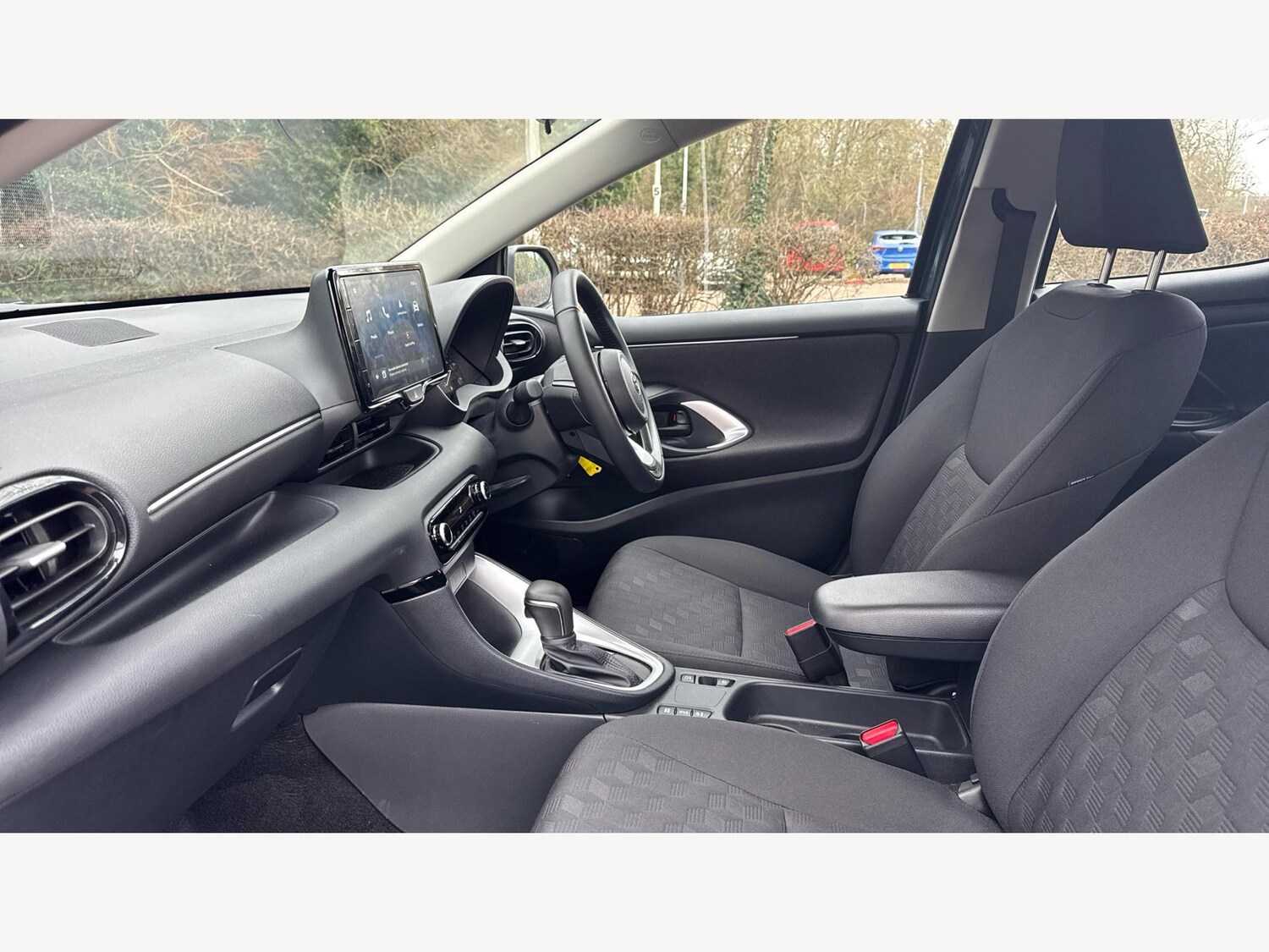 Used Toyota Yaris 2025 for sale - 77400533: Photo 12