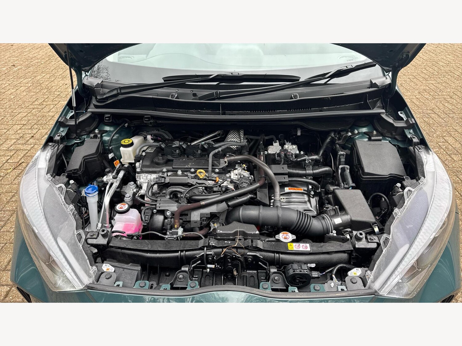 Used Toyota Yaris 2025 for sale - 77400533: Photo 28