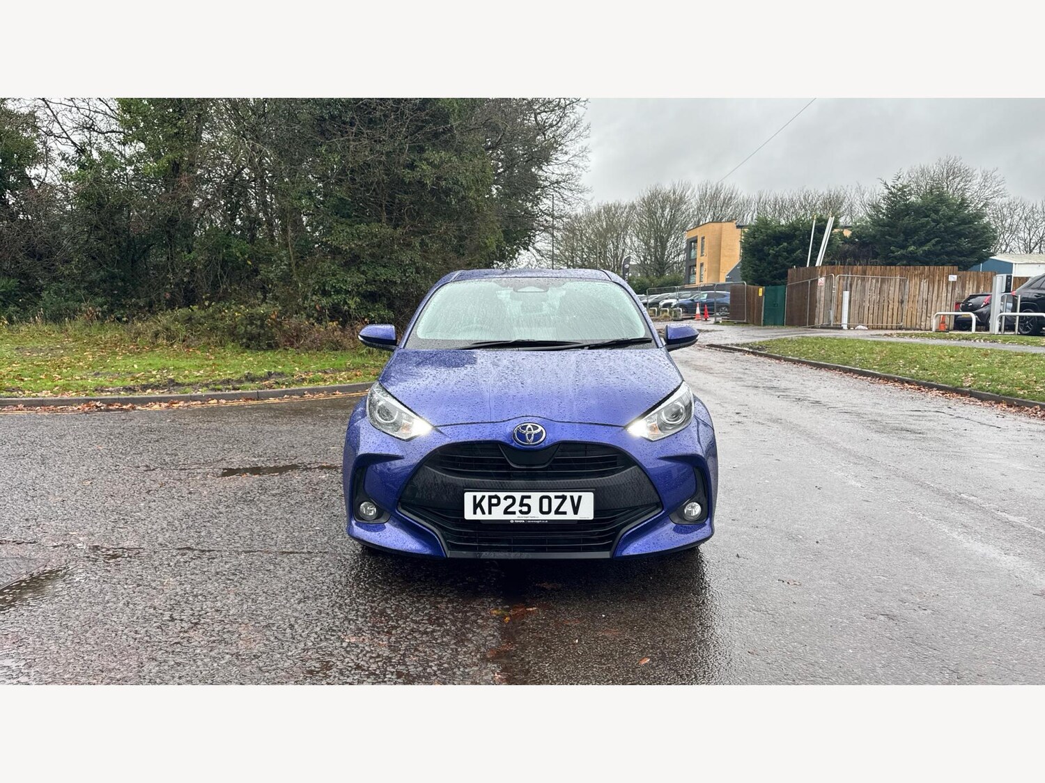 Used Toyota Yaris for sale - 77823574: Photo 17