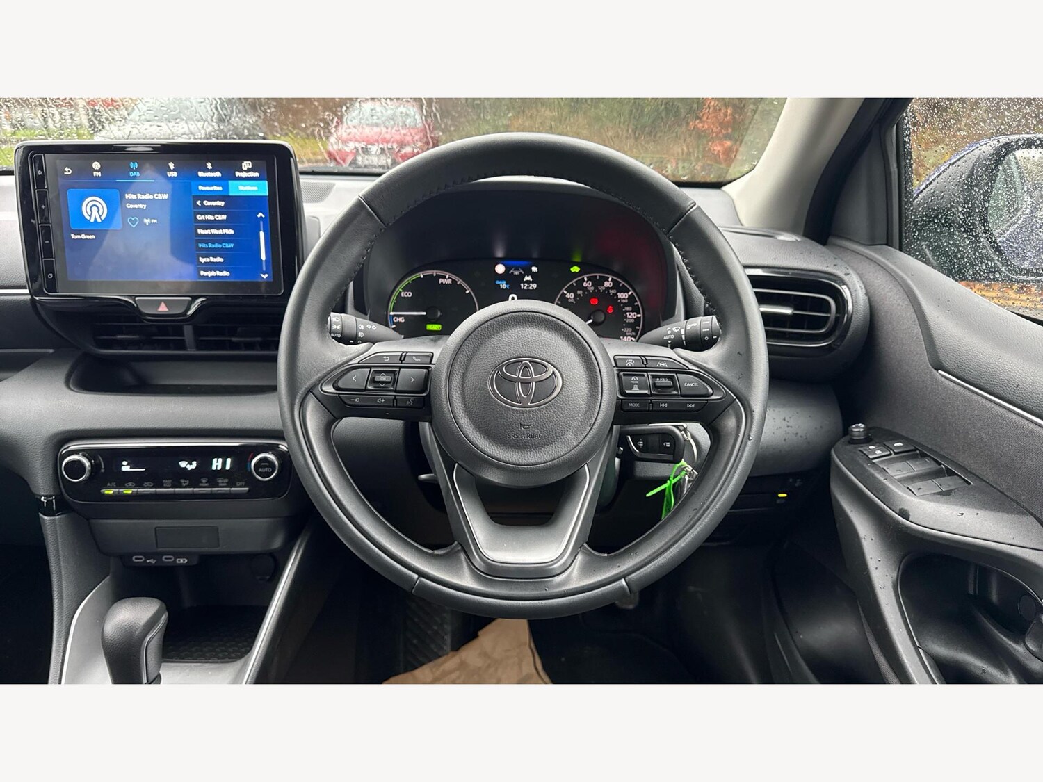 Used Toyota Yaris for sale - 77823574: Photo 8