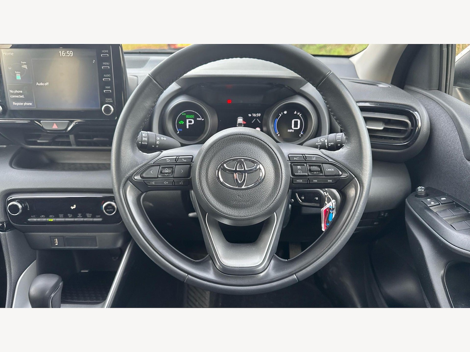 Used Toyota Yaris 2023 for sale - 78034227: Photo 10