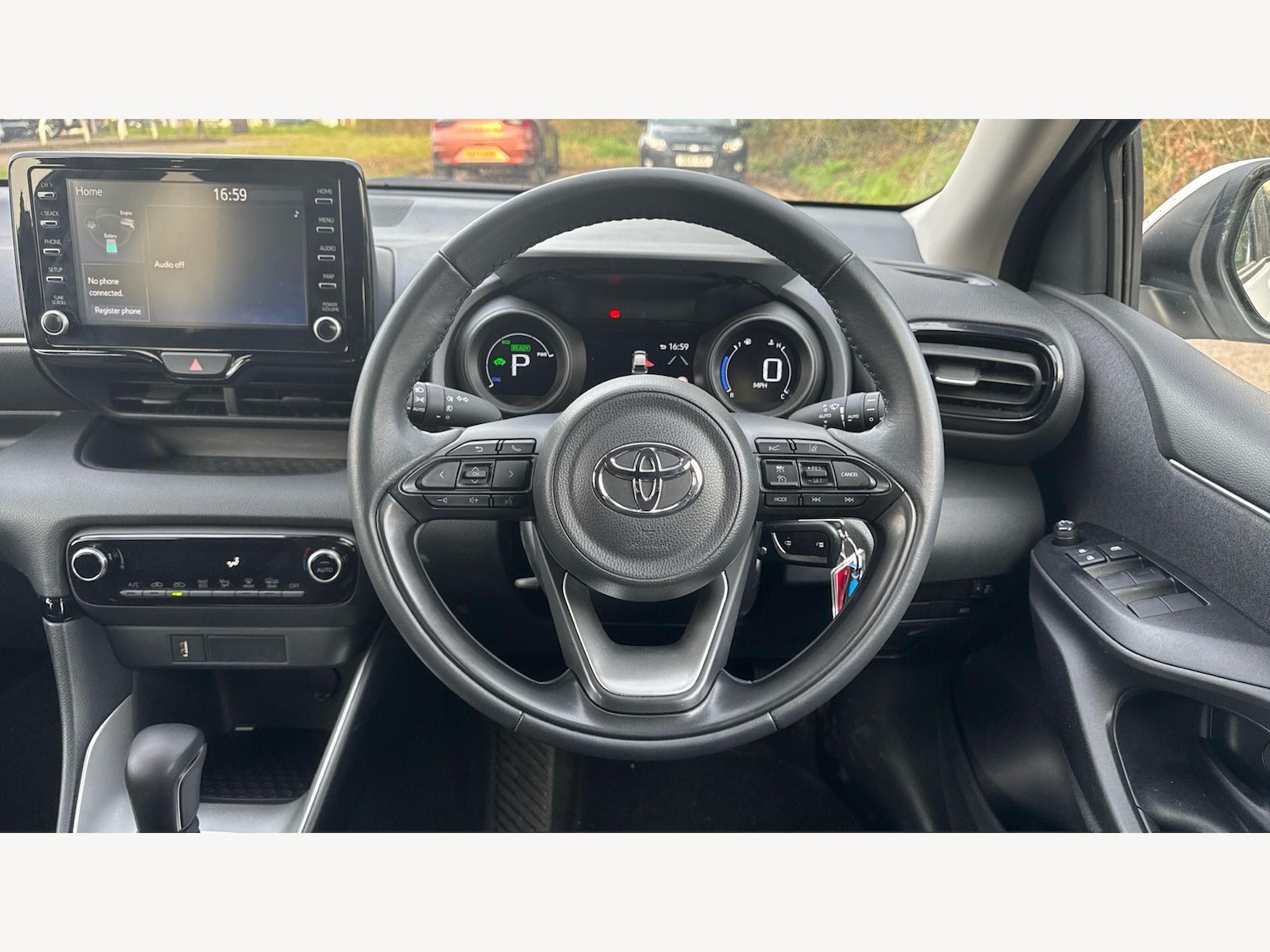 Used Toyota Yaris 2023 for sale - 78034227: Photo 8