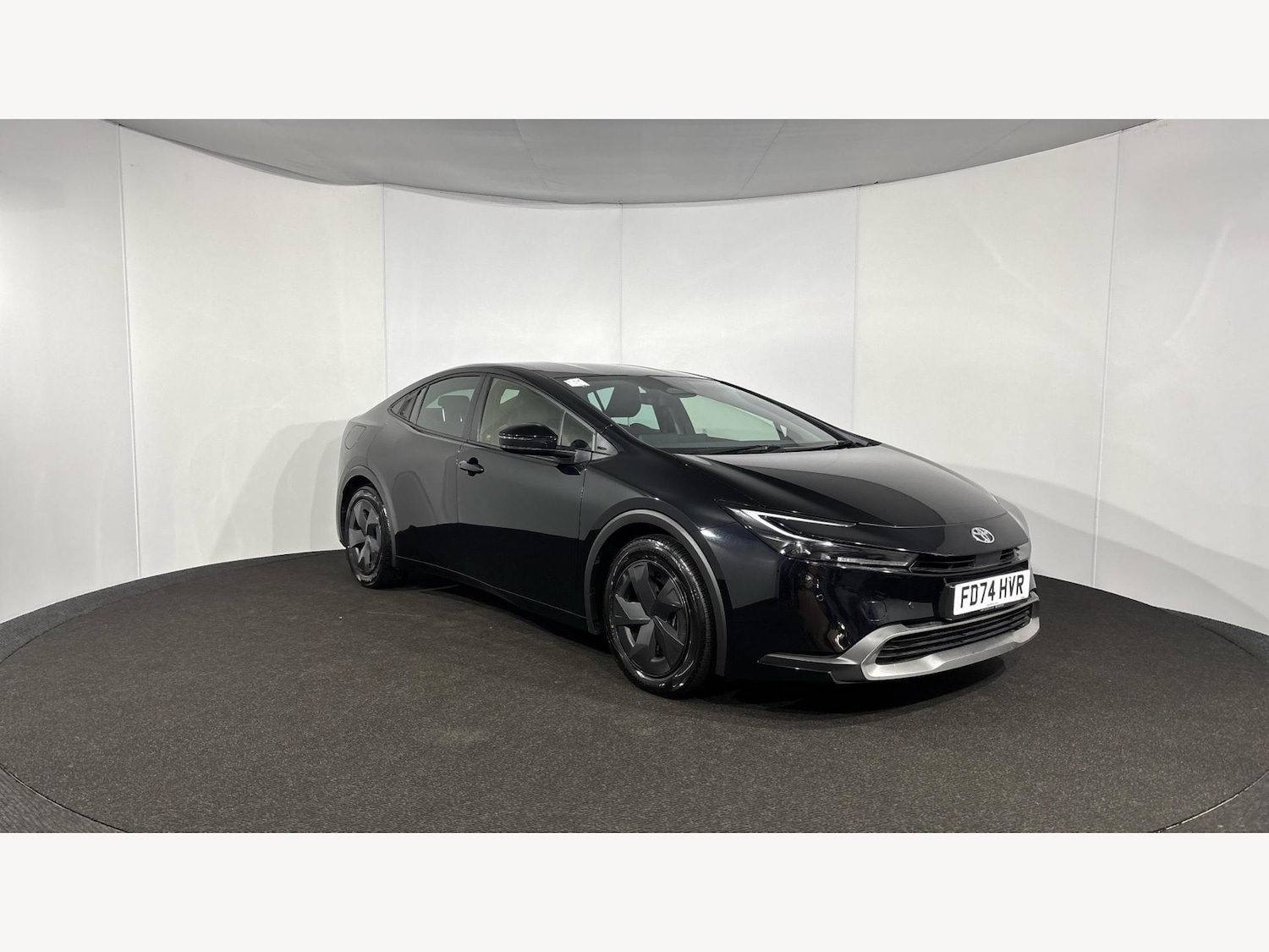 Used Toyota Prius 2024 for sale - 76349778: Photo 1