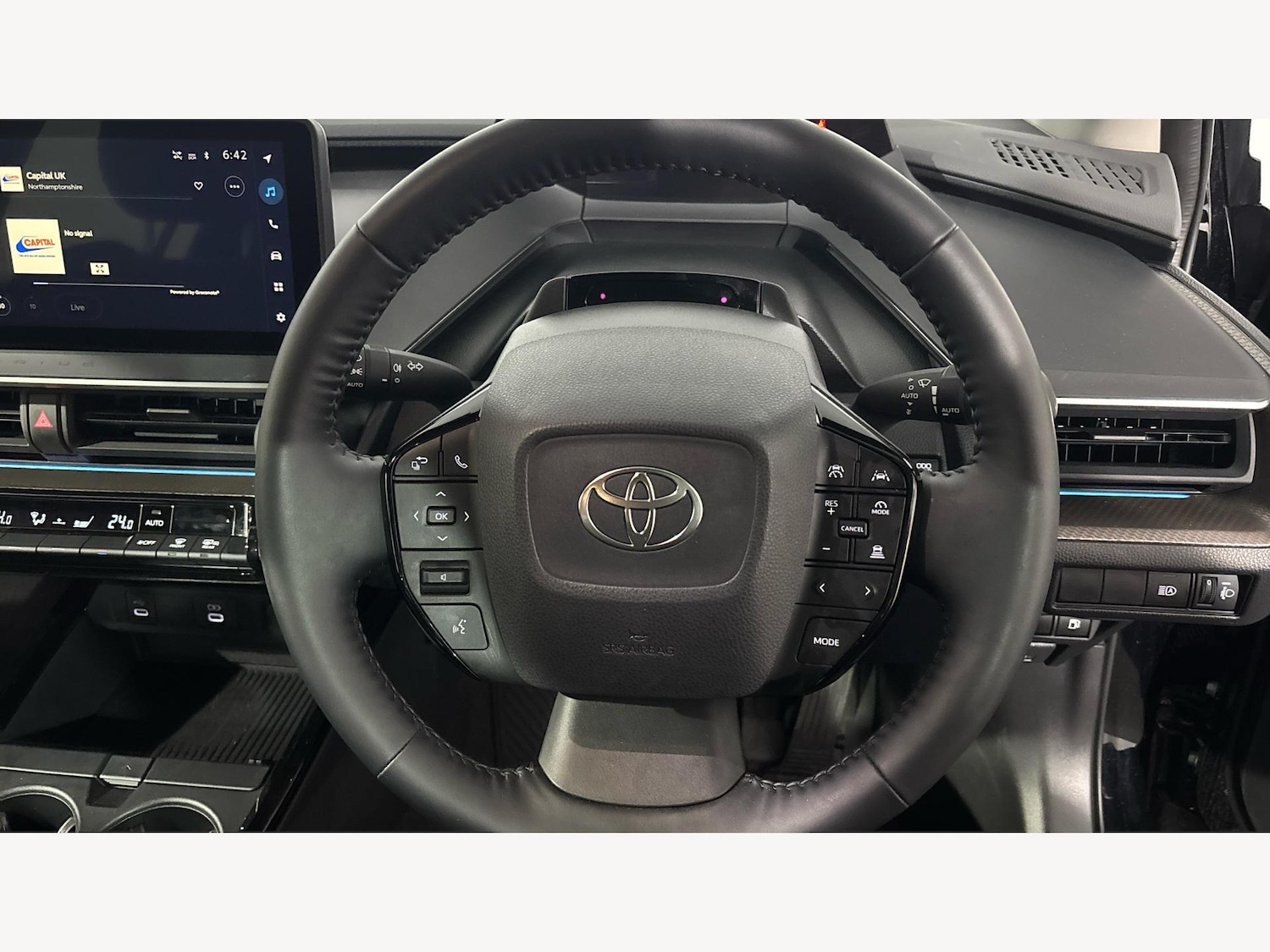 Used Toyota Prius 2024 for sale - 76349778: Photo 10