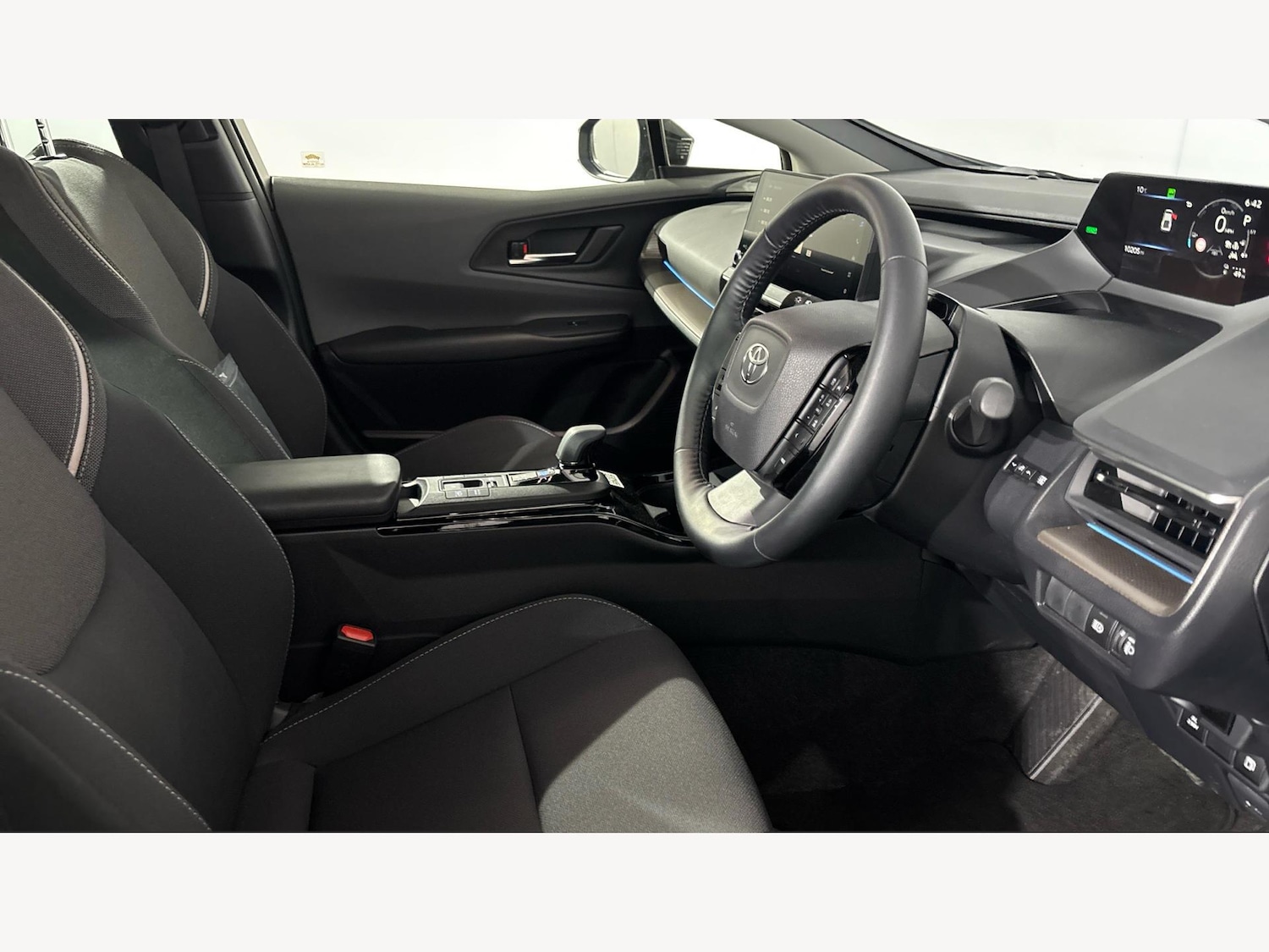 Used Toyota Prius 2024 for sale - 76349778: Photo 13