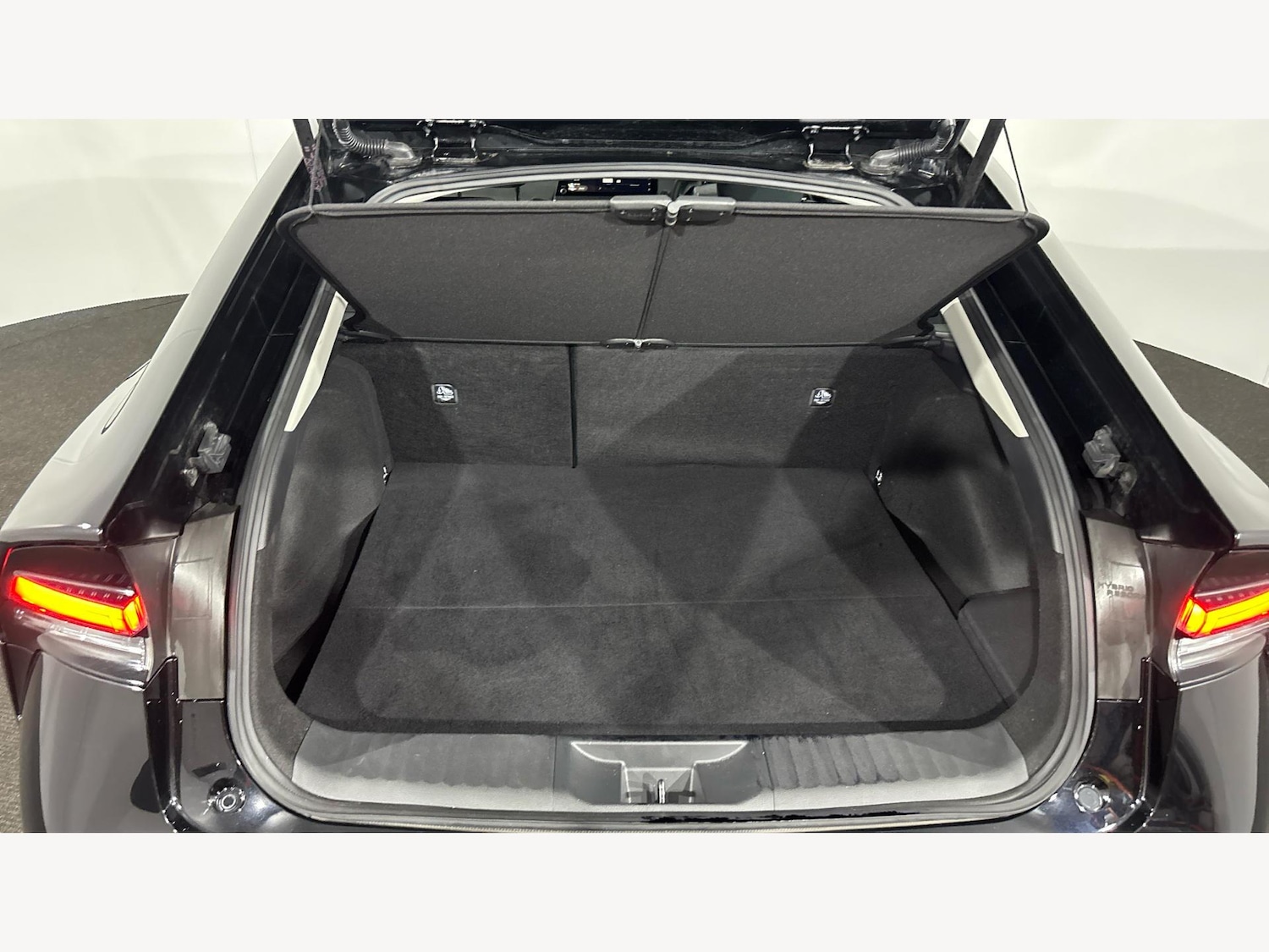 Used Toyota Prius 2024 for sale - 76349778: Photo 16