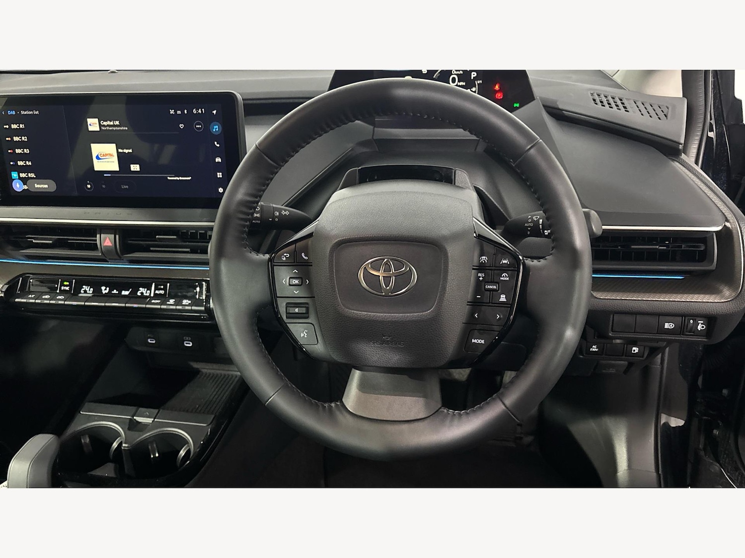 Used Toyota Prius 2024 for sale - 76349778: Photo 8