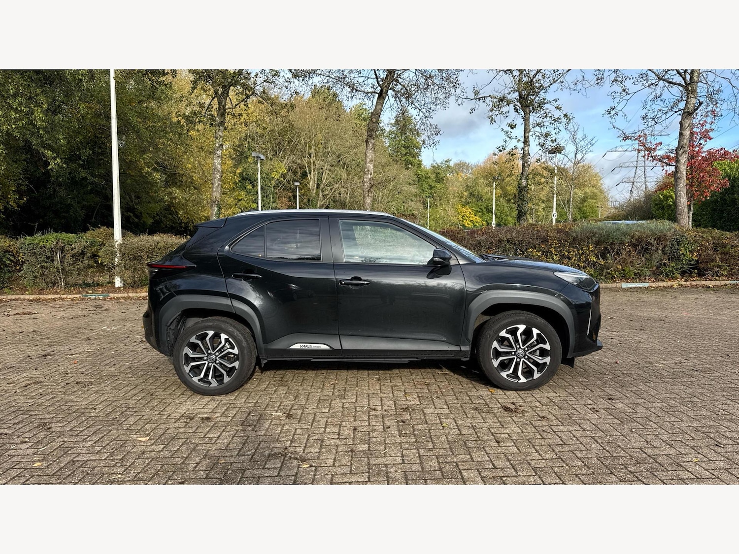 Used Toyota Yaris Cross 2022 for sale - 76584900: Photo 18