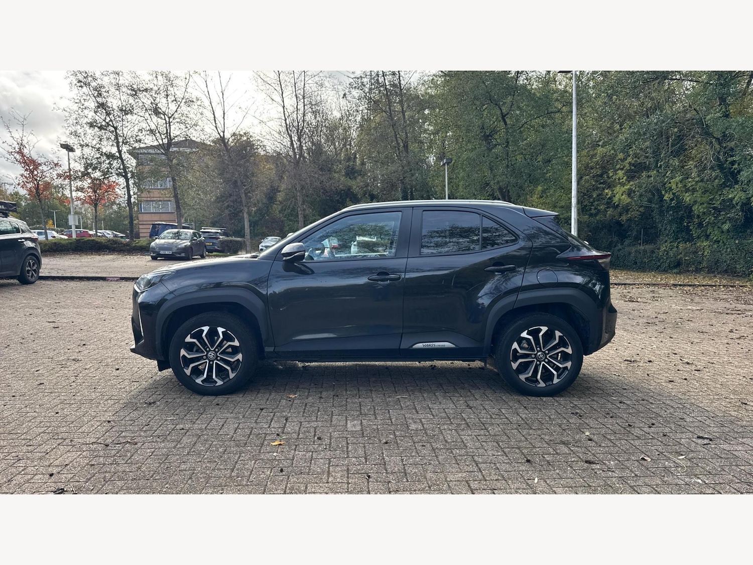 Used Toyota Yaris Cross 2022 for sale - 76584900: Photo 19