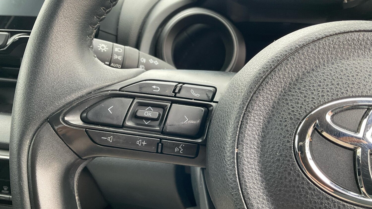 Used Toyota Yaris 2023 for sale - 78034445: Photo 34