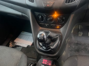 Used Ford Transit Connect 2017 for sale - 77772504: Photo