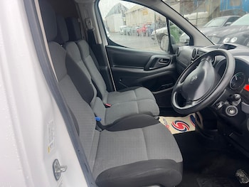 Used Peugeot Partner 2019 for sale - 77414029: Photo