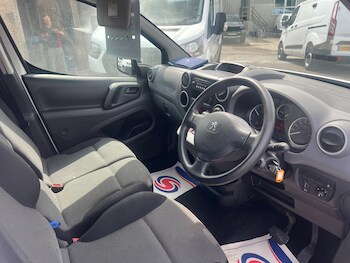 Used Peugeot Partner 2019 for sale - 75586785: Photo