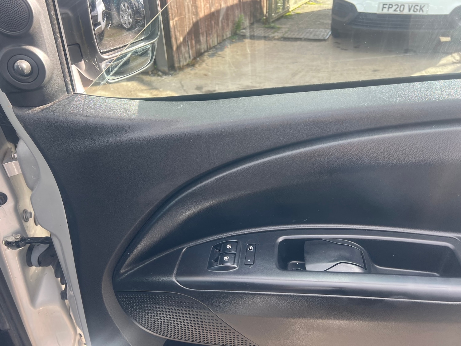 Used Vauxhall Combo 2018 for sale - 77321823: Photo 6