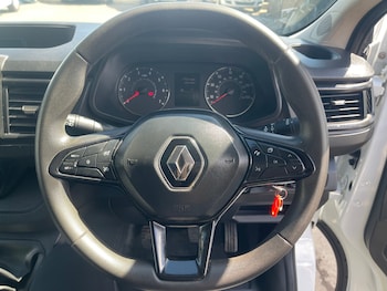 Used Renault Trafic 2023 for sale - 79578296: Photo