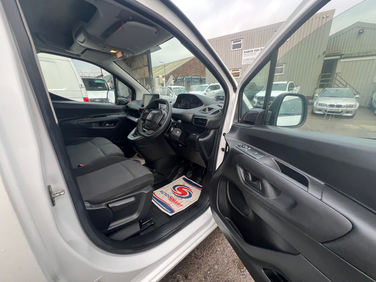 Used Peugeot Partner 2021 for sale - 77415026: Photo 2