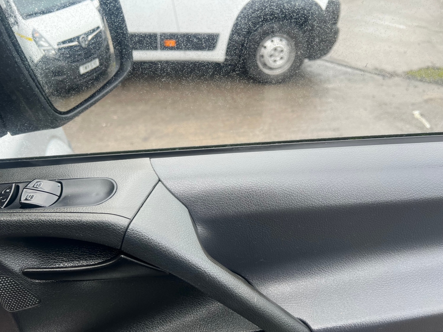 Used Mercedes-Benz Vito 2011 for sale - 76411928: Photo 4