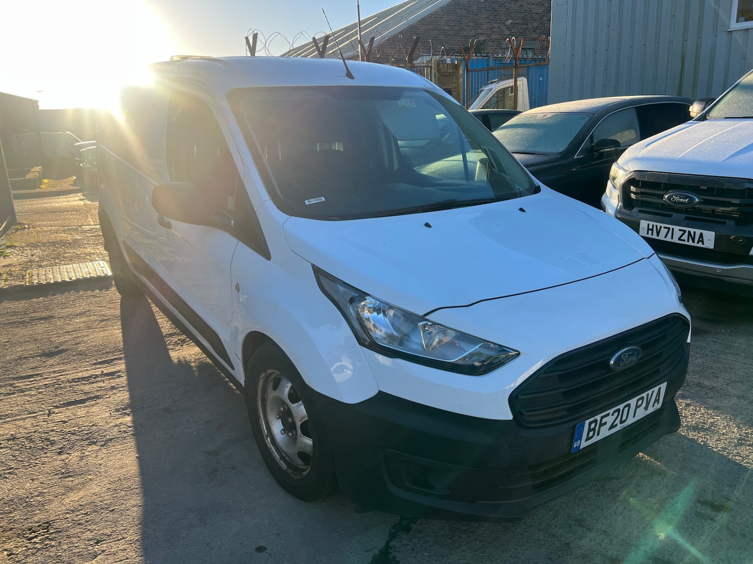 Used Ford Transit Connect 2020 for sale - 77054666: Photo 2