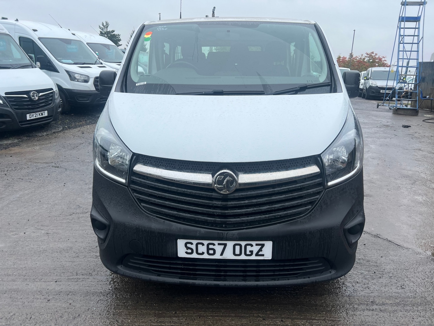 Used Vauxhall Vivaro 2018 for sale - 76697272: Photo 2