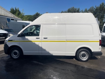 Used Volkswagen Transporter 2022 for sale - 79030212: Photo