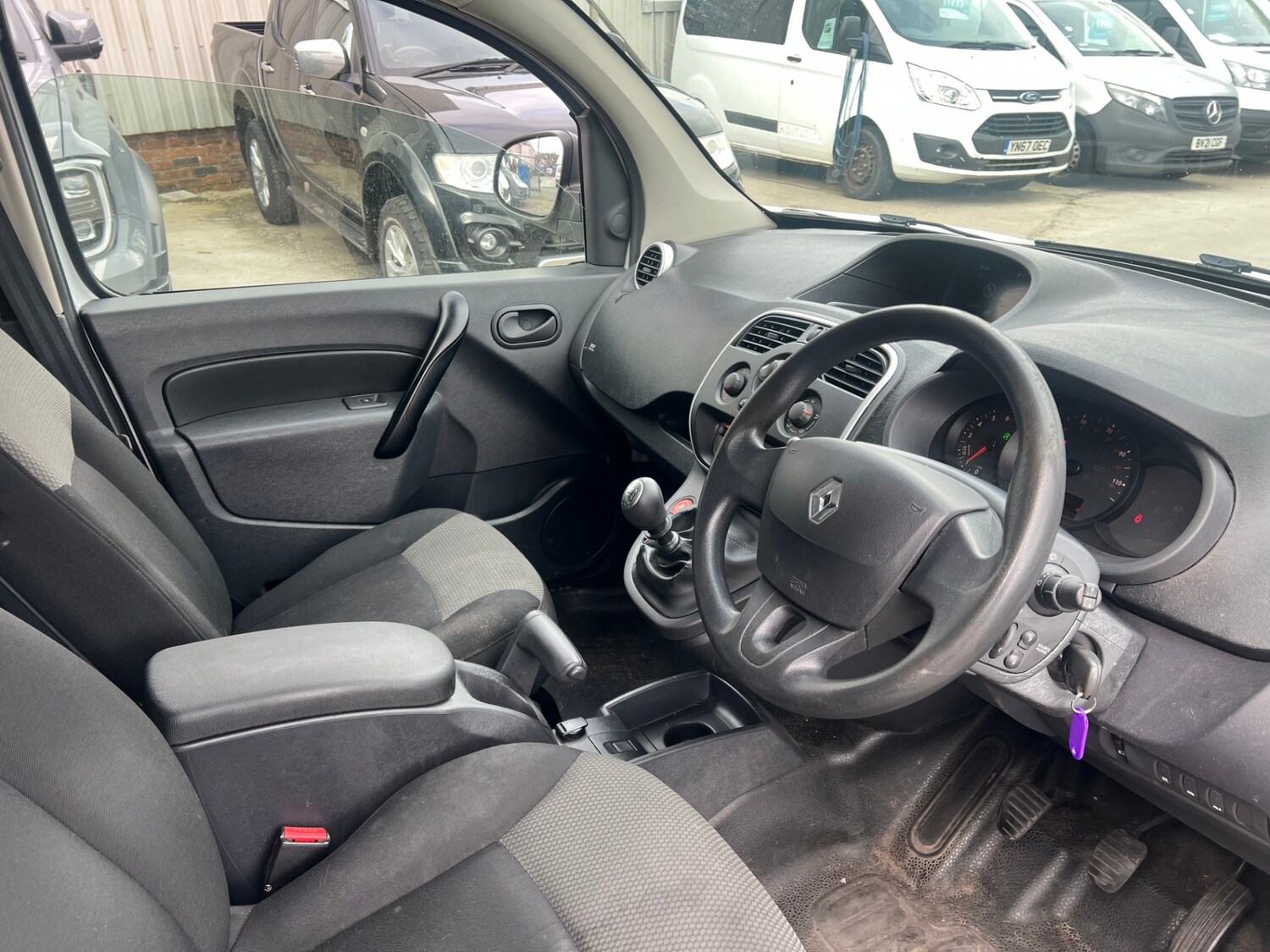 Used Renault Kangoo 2019 for sale - 76383268: Photo 5